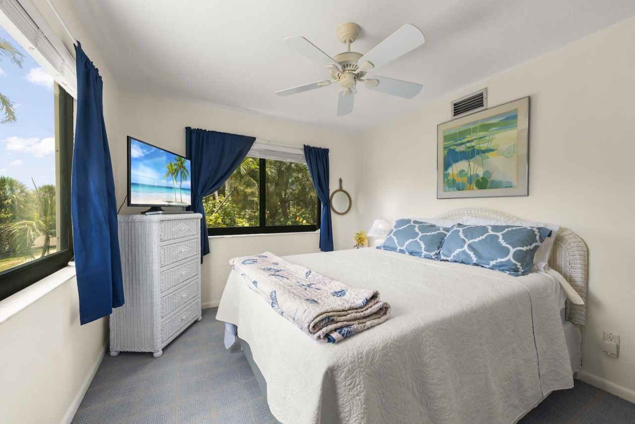 1394 Middle Gulf Dr, Unit C, Sanibel, FL 33957 Photo