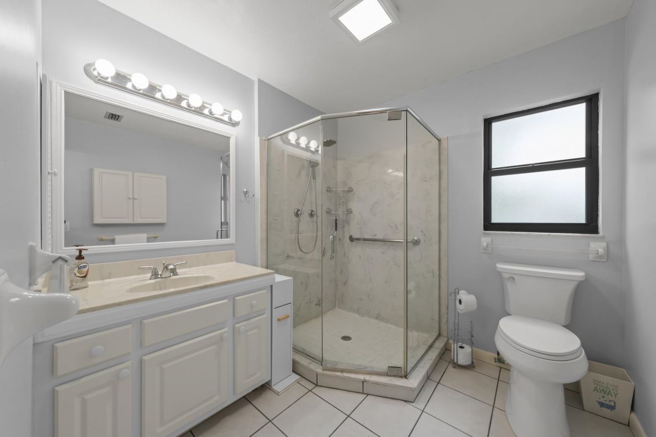 1394 Middle Gulf Dr, Unit C, Sanibel, FL 33957 Photo