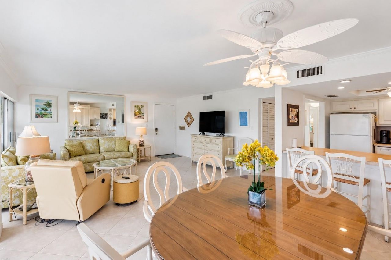 1340 Middle Gulf Dr, Unit 7A, Sanibel, FL 33957 Photo