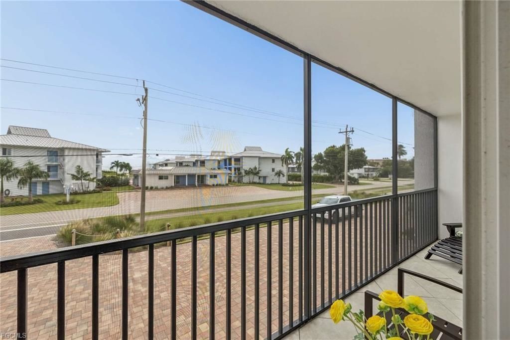 1340 Middle Gulf Dr, Unit 7A, Sanibel, FL 33957 Photo