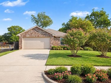 1634 E Missouri Avenue, Dallas, TX 75216