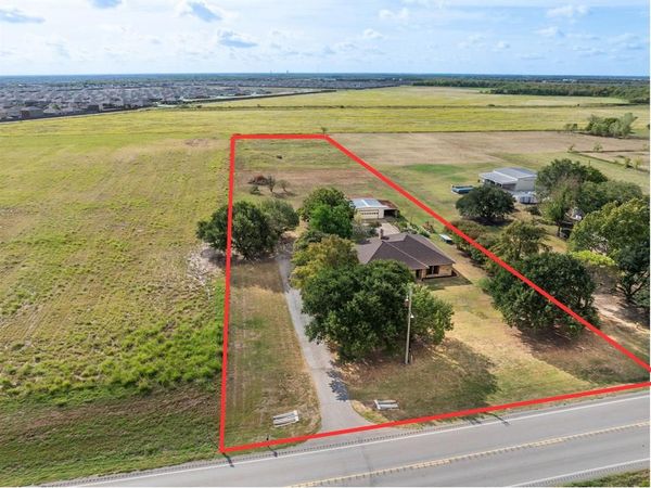 815 W Cook Street , Josephine, TX 75173