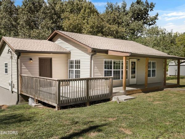 109 Cedar Ridge Rd, Knoxville, TN 37924