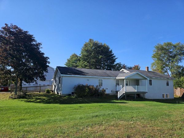 7 Land Street , Skowhegan, ME 04976