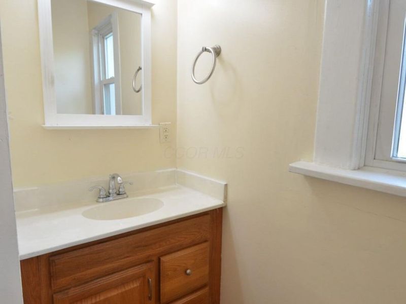 622 Neil Avenue, Columbus, OH 43215 Photo 17