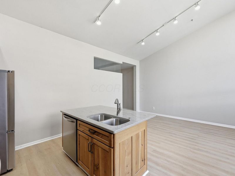 160 N Wall Street , Unit L305, Columbus, OH 43215 Photo 9