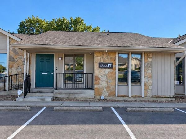 12057 Sheraton Lane, Unit 4, Springdale, OH 45246