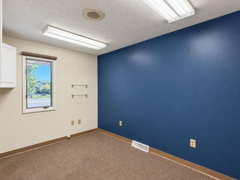 12057 Sheraton Lane, Unit 4, Springdale, OH 45246 Photo 11