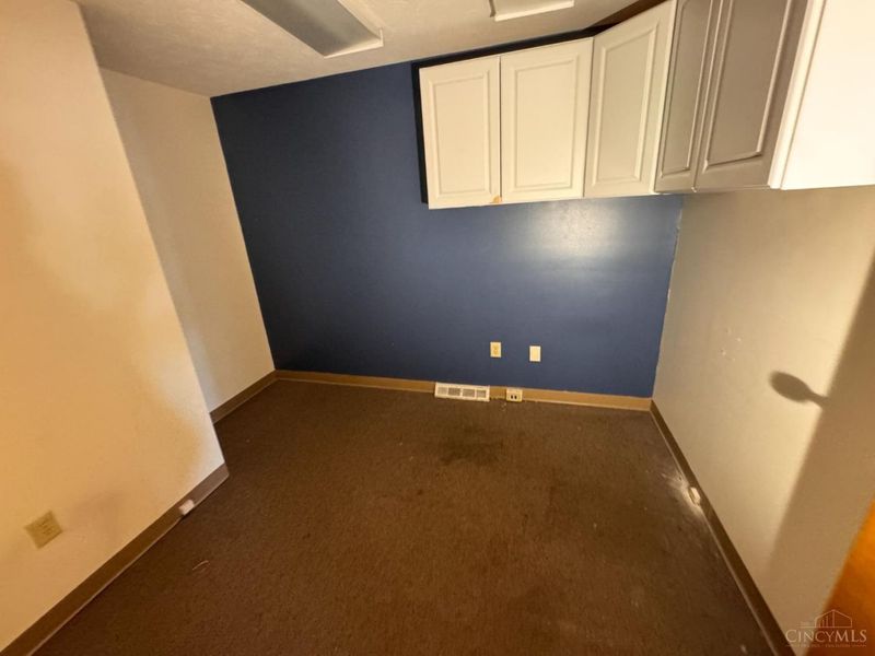 12057 Sheraton Lane, Unit 4, Springdale, OH 45246 Photo 11