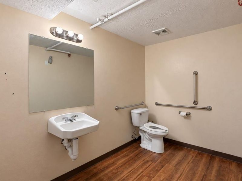 12057 Sheraton Lane, Unit 4, Springdale, OH 45246 Photo 22