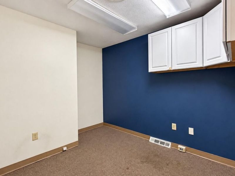 12057 Sheraton Lane, Unit 4, Springdale, OH 45246 Photo 8