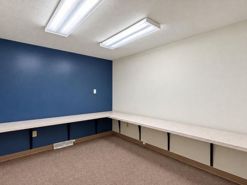 12057 Sheraton Lane, Unit 4, Springdale, OH 45246 Photo 9