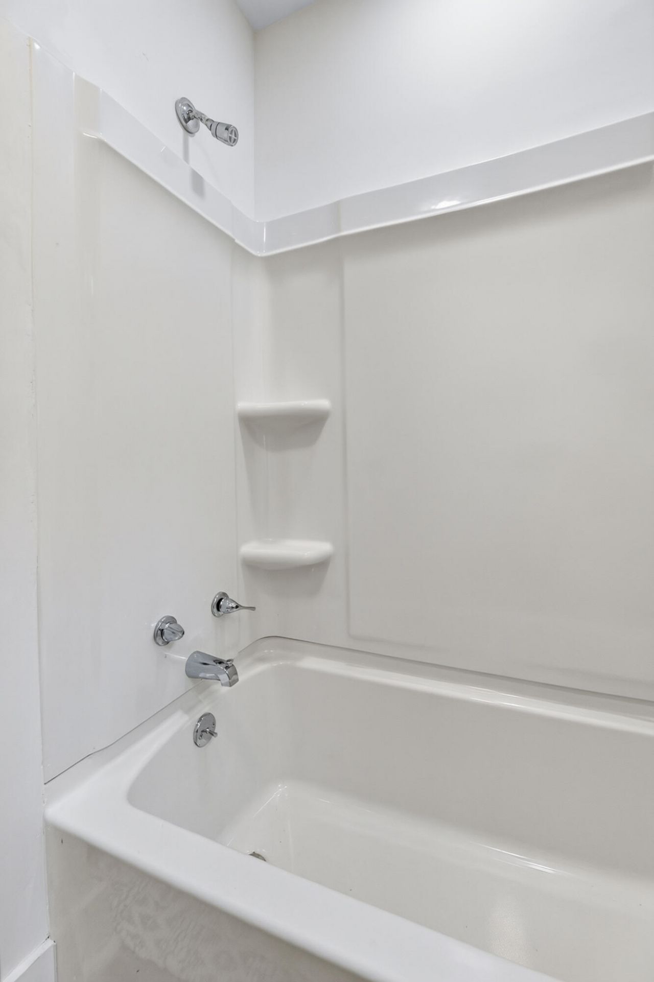 1174 Ellis Photo 10
