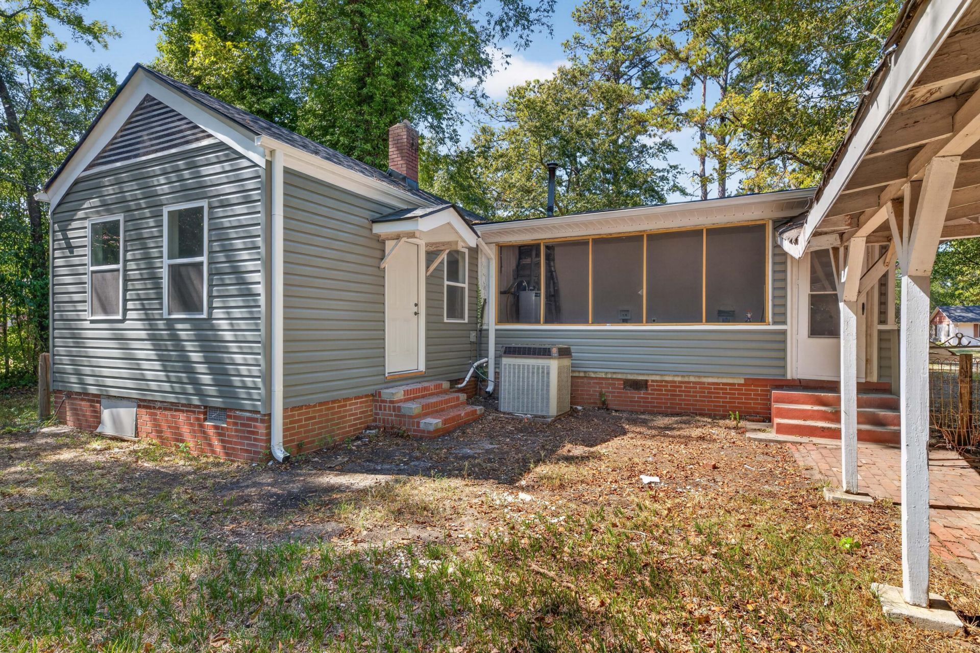 1174 Ellis Photo 30