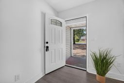1174 Ellis photo 4