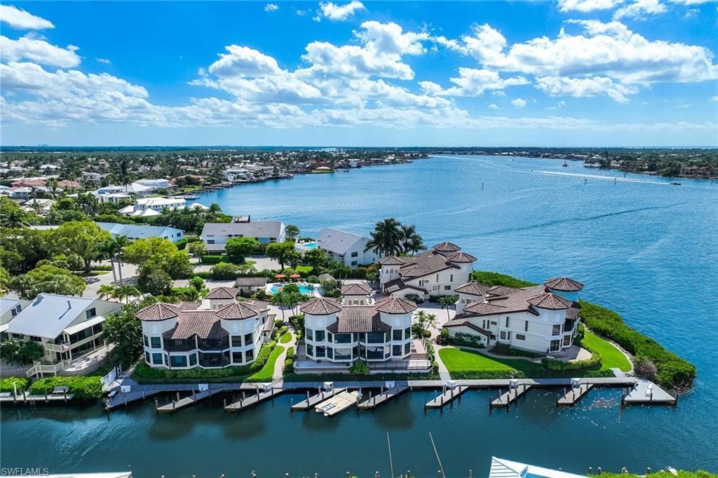 1311 Chesapeake Ave, Unit 4A, Naples, FL 34102 Photo
