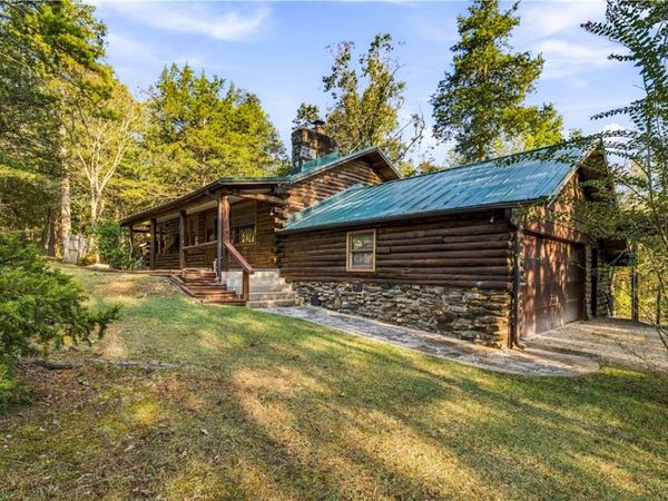 20370 White Oak Road , Rogers, AR 72756