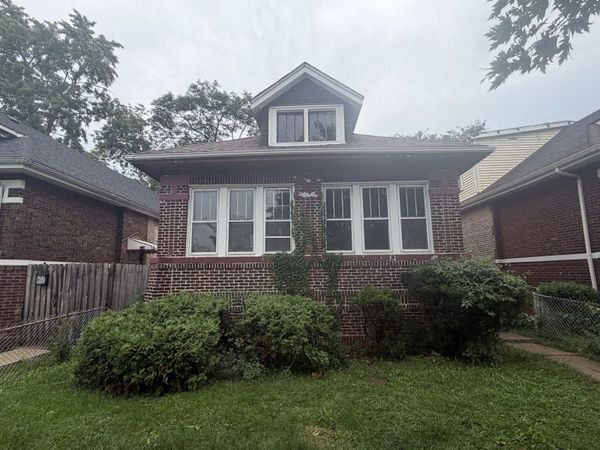 8919 S Bishop Street , Chicago, IL 60620