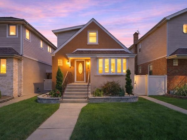 5227 S Mulligan Avenue , Chicago, IL 60638