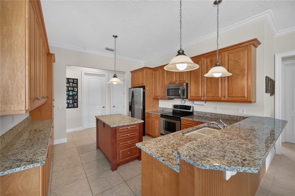 106 King Fisher Way, Sebastian, FL 32958 Photo