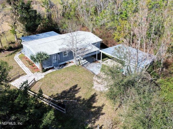 152 ALLIGATOR Circle, Crescent City, FL 32112