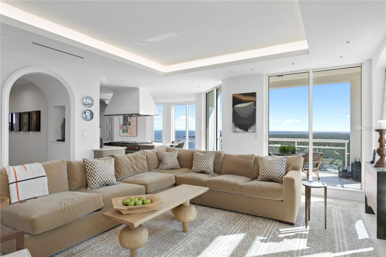 4201 Bayshore Boulevard, Unit 2101, Tampa, FL 33611 Photo