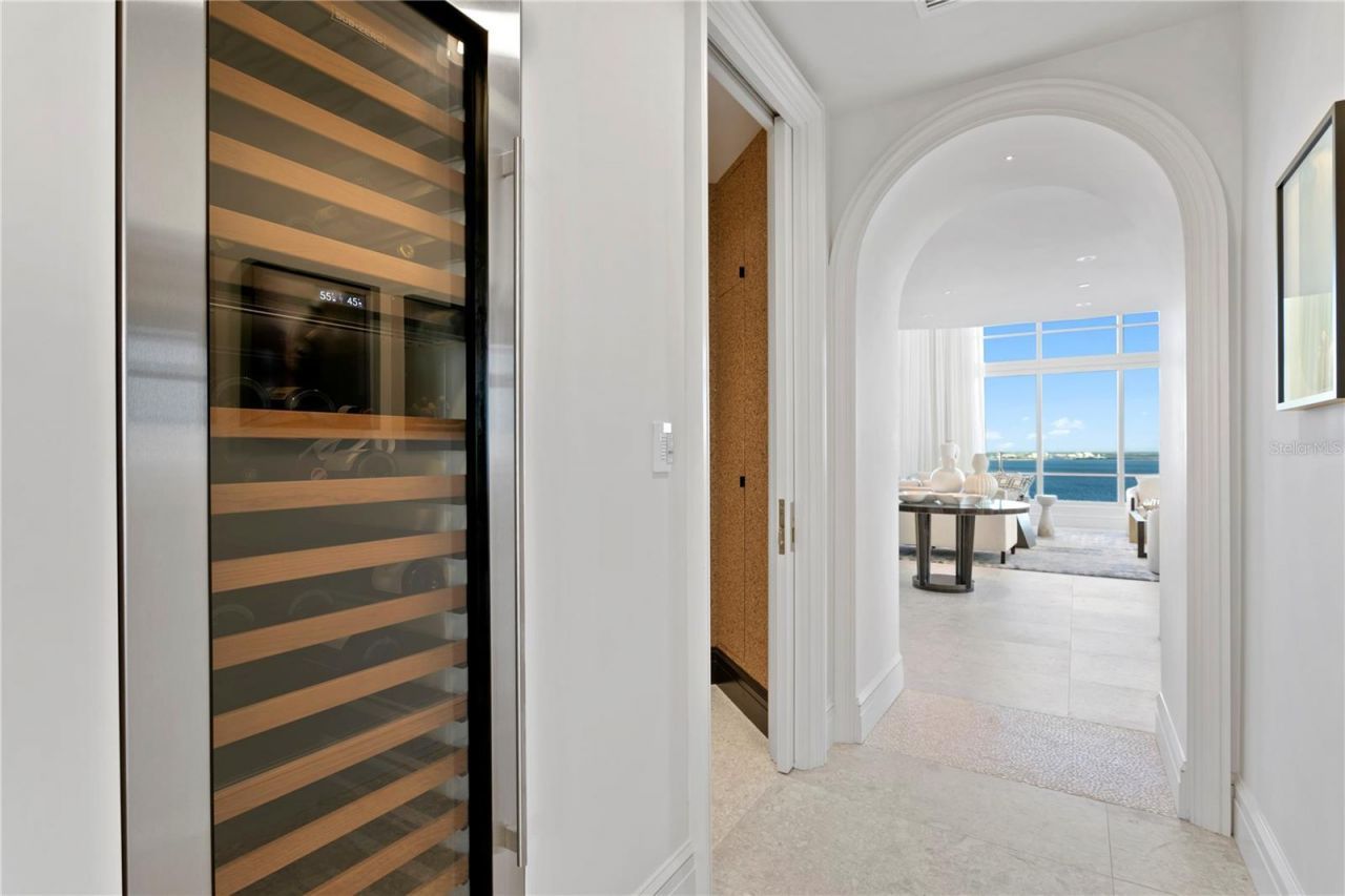 4201 Bayshore Boulevard, Unit 2101, Tampa, FL 33611 Photo