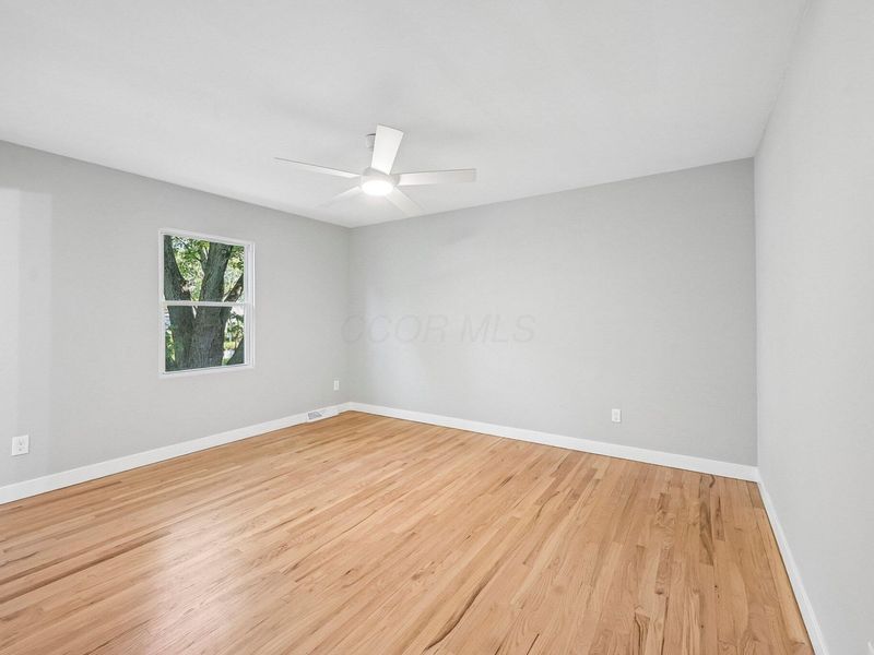 957 Old Farm Road, Columbus, OH 43213 Photo 19