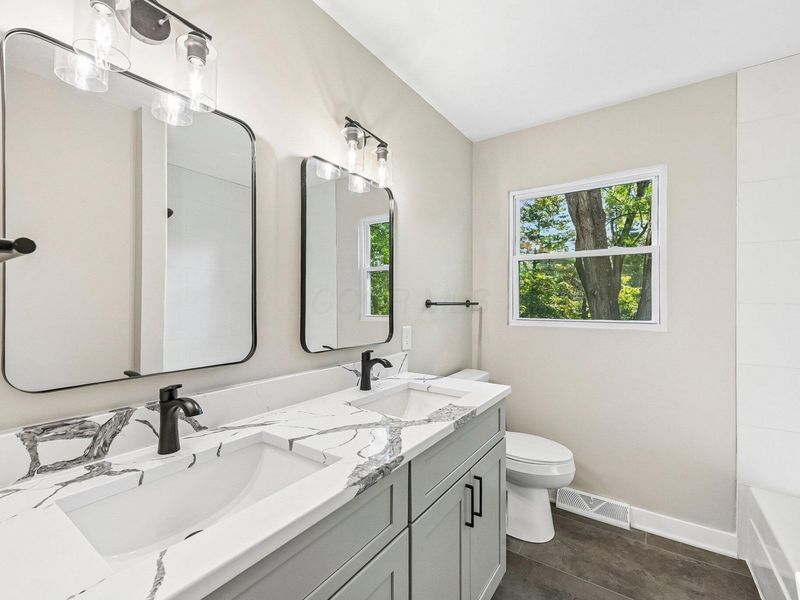 957 Old Farm Road, Columbus, OH 43213 Photo 29