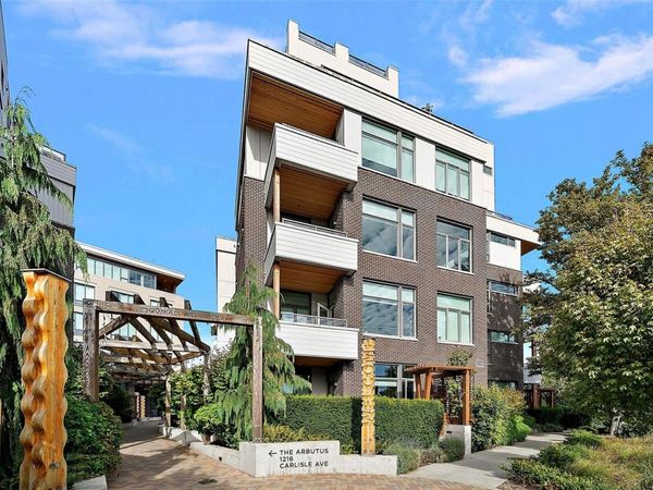 1216 Carlisle Ave , Unit #404, Esquimalt, BC V0A 0H5