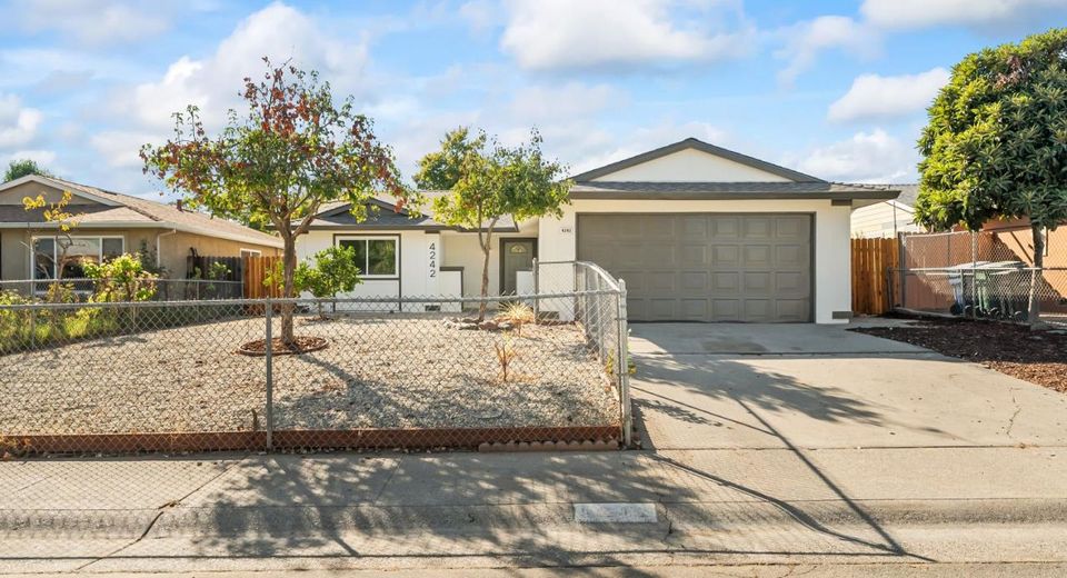4242 Worthington Dr, North Highlands, CA 95660 Photo