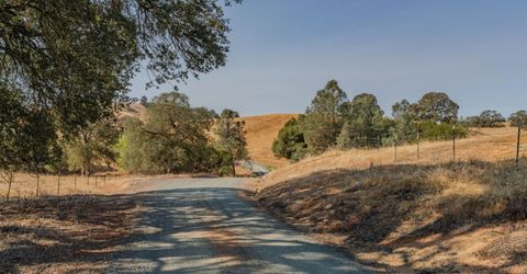 Blue Sky, Ione, CA 95640 Photo