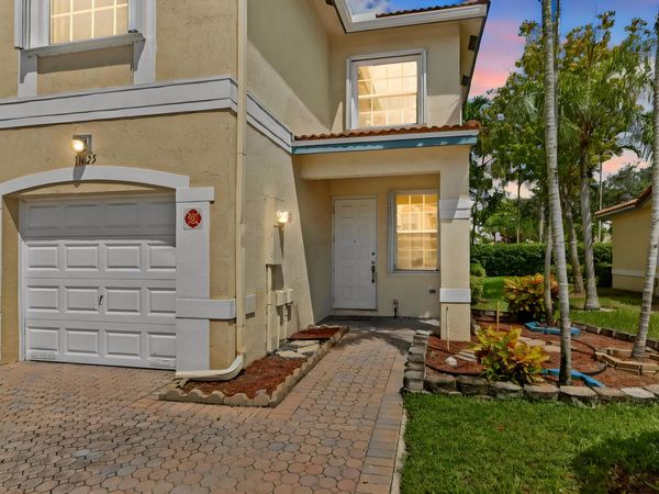 11625 NW 47th Drive, Coral Springs, FL 33076