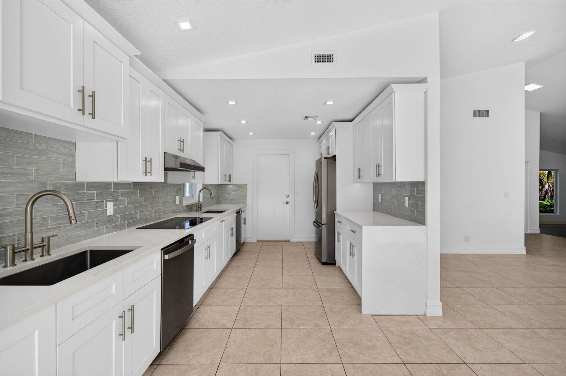 7602 Silver Woods Court, Boca Raton, FL 33433 Photo