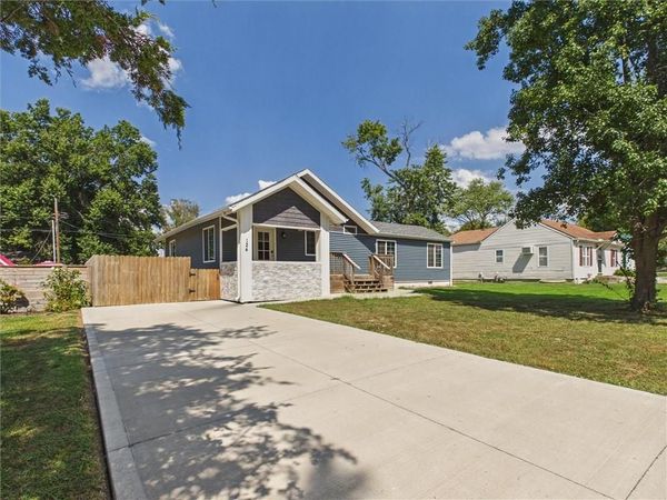 124 W 5th Street, Adrian, MO 64720