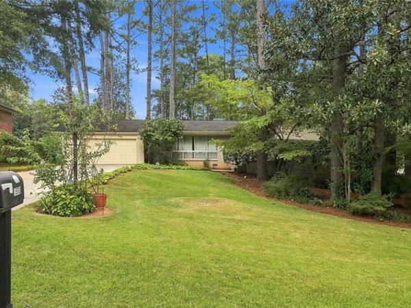 1550 Diamond Head Circle, Decatur, GA 30033