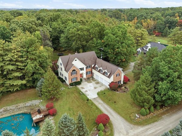 5160 Vine Street, St Clair, Mi 48079
