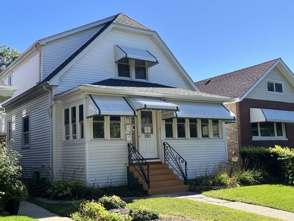 1921 Brown Avenue, Evanston, IL 60201