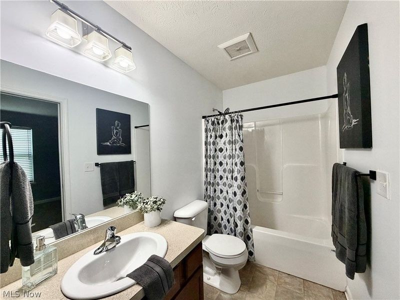 3558 E 71st Street, Cleveland, OH 44105 Photo 11