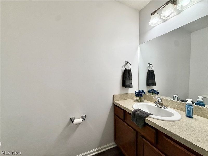 3558 E 71st Street, Cleveland, OH 44105 Photo 17