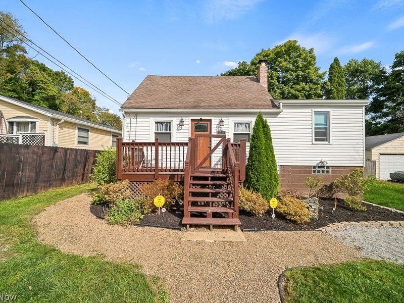 2719 Mohican Boulevard, Lakemore, OH 44312 Photo 2