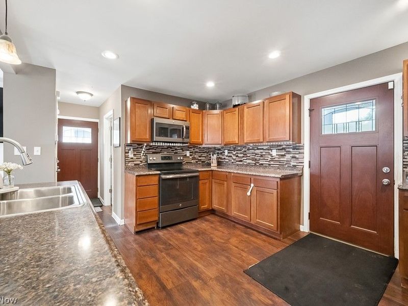 2719 Mohican Boulevard, Lakemore, OH 44312 Photo 20