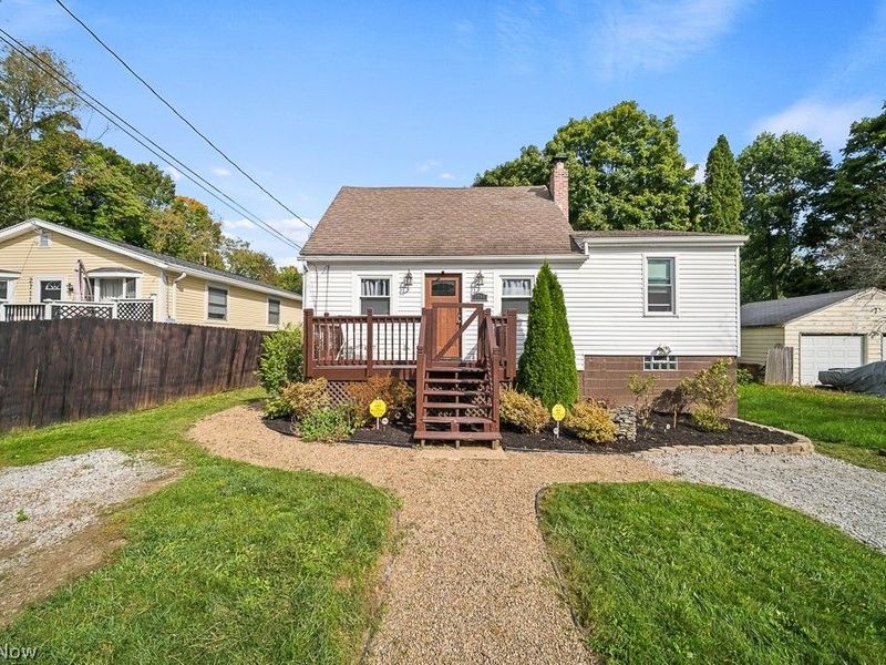2719 Mohican Boulevard, Lakemore, OH 44312 Photo 3