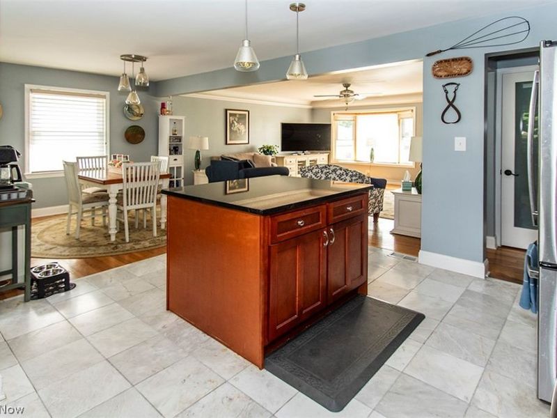 22276 Sandy Lane, Fairview Park, OH 44126 Photo 13