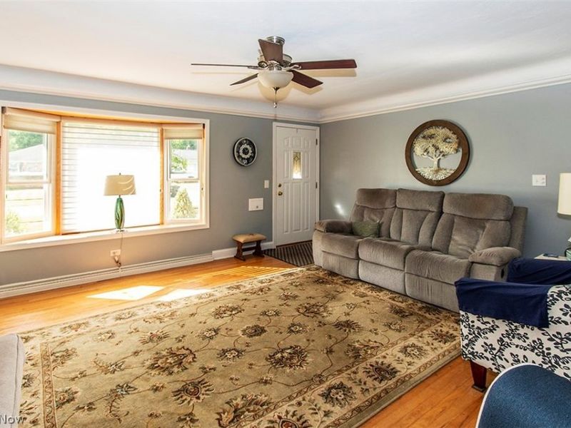 22276 Sandy Lane, Fairview Park, OH 44126 Photo 7