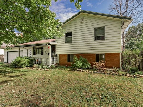 721 E 345th Street, Eastlake, OH 44095