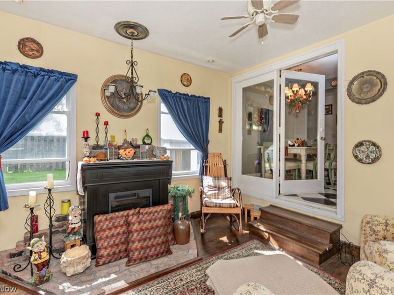 721 E 345th Street, Eastlake, OH 44095 Photo 8