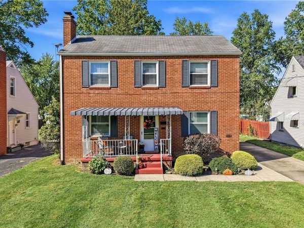 676 SE Central Parkway Avenue SE, Warren, OH 44484