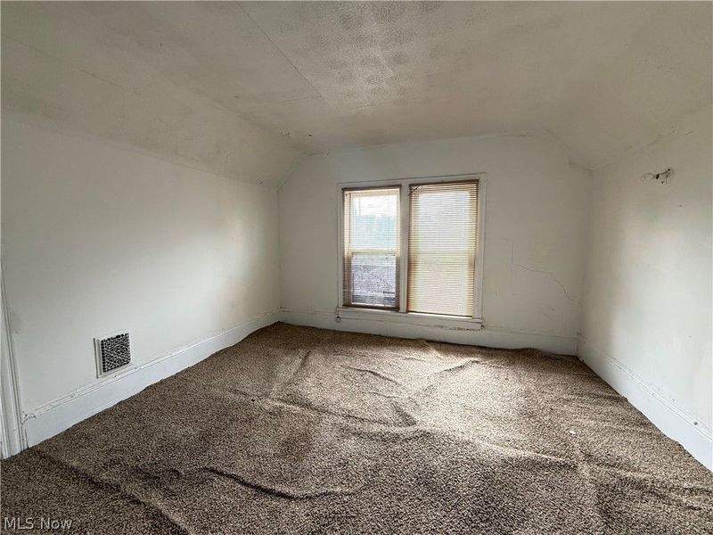6721 Hough Avenue, Cleveland, OH 44103 Photo 15