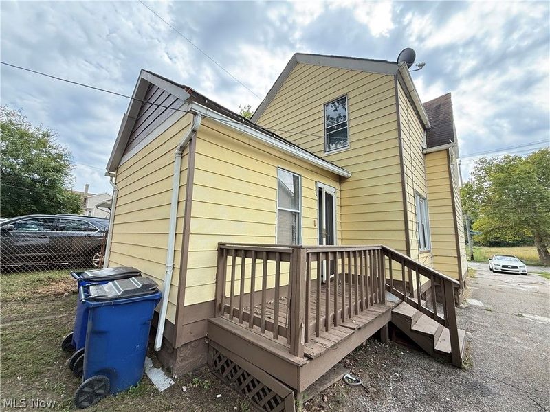 6721 Hough Avenue, Cleveland, OH 44103 Photo 5